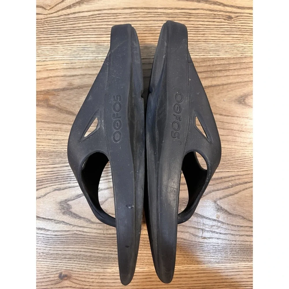 OOFOS Oolala Black Flip Flop Recovery Thong Slip On Sandals Shoes‎ M11/W13
